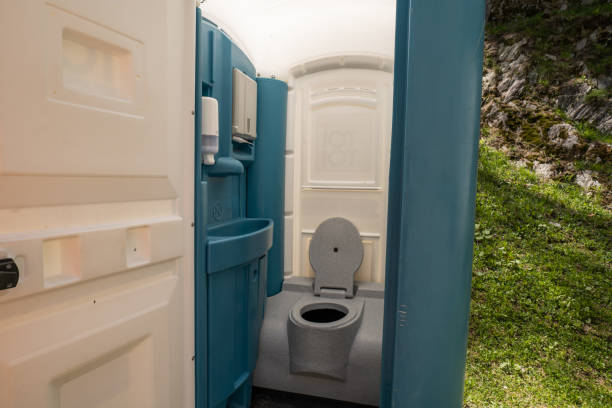 Best Deluxe Portable Toilet Rental  in New Madrid, MO
